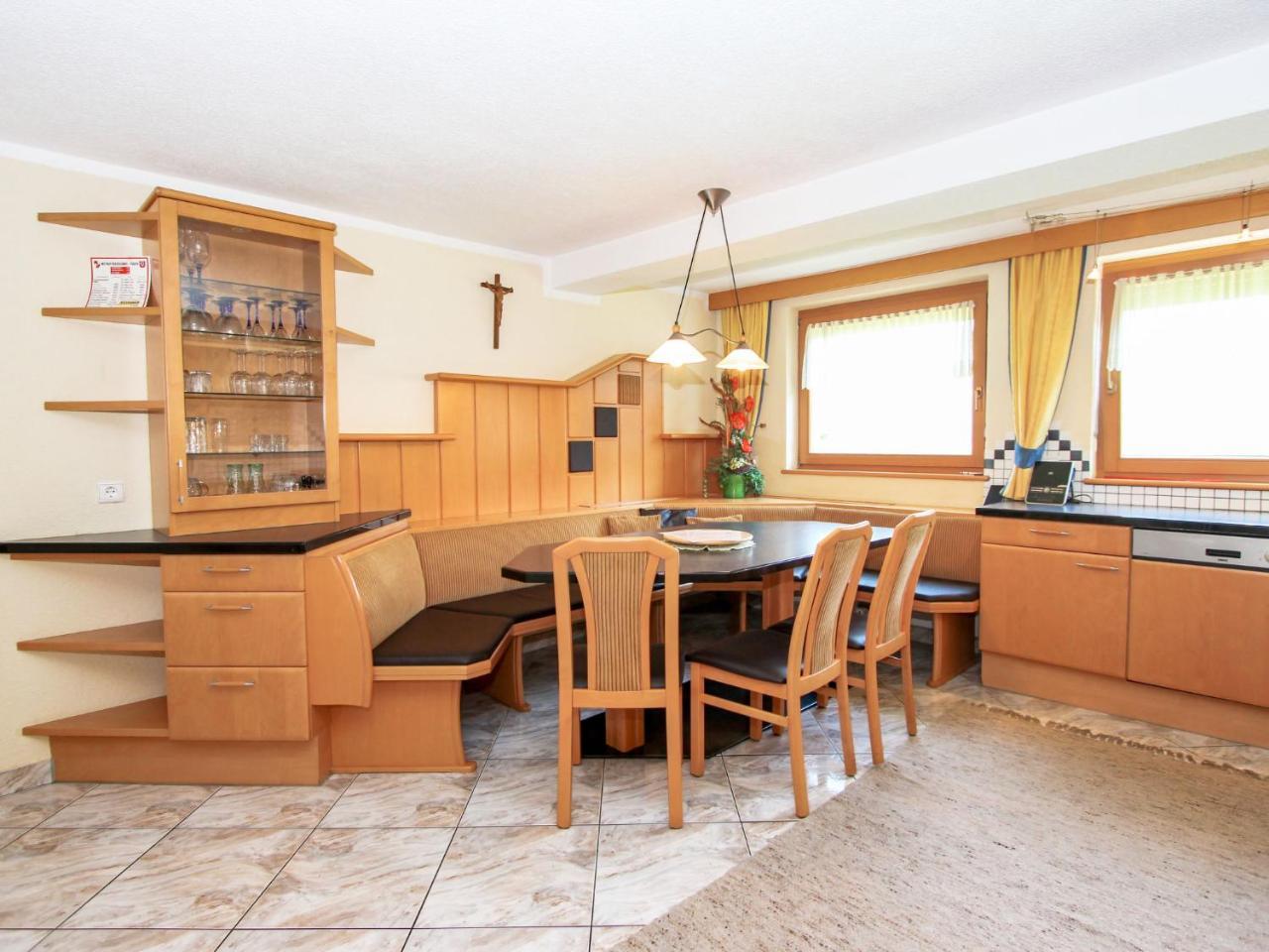 Apartment Christian By Interhome ฟือเกน ภายนอก รูปภาพ